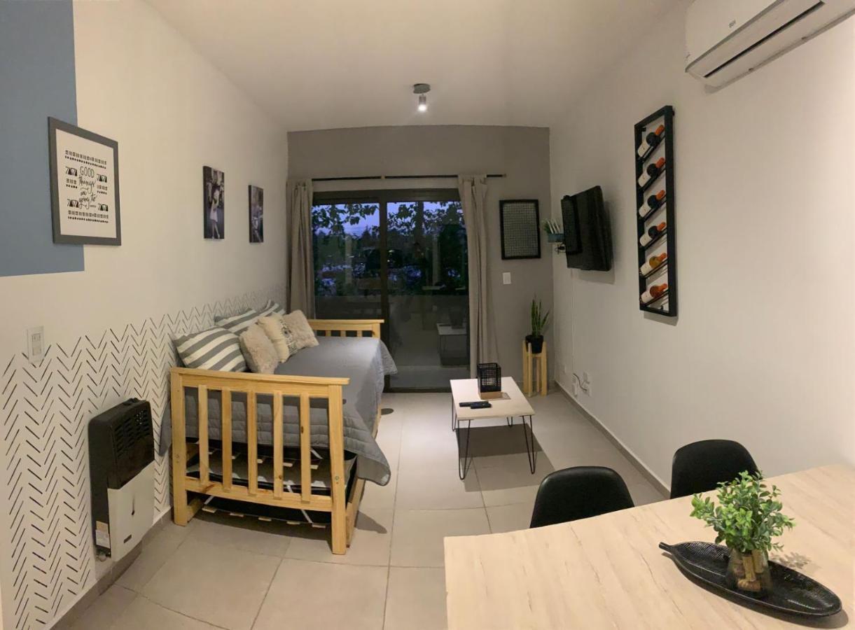 Pellegrini !! Estupendos Departamentos Con Cochera Privada Cercanos A Parque Gral San Martin Mendoza