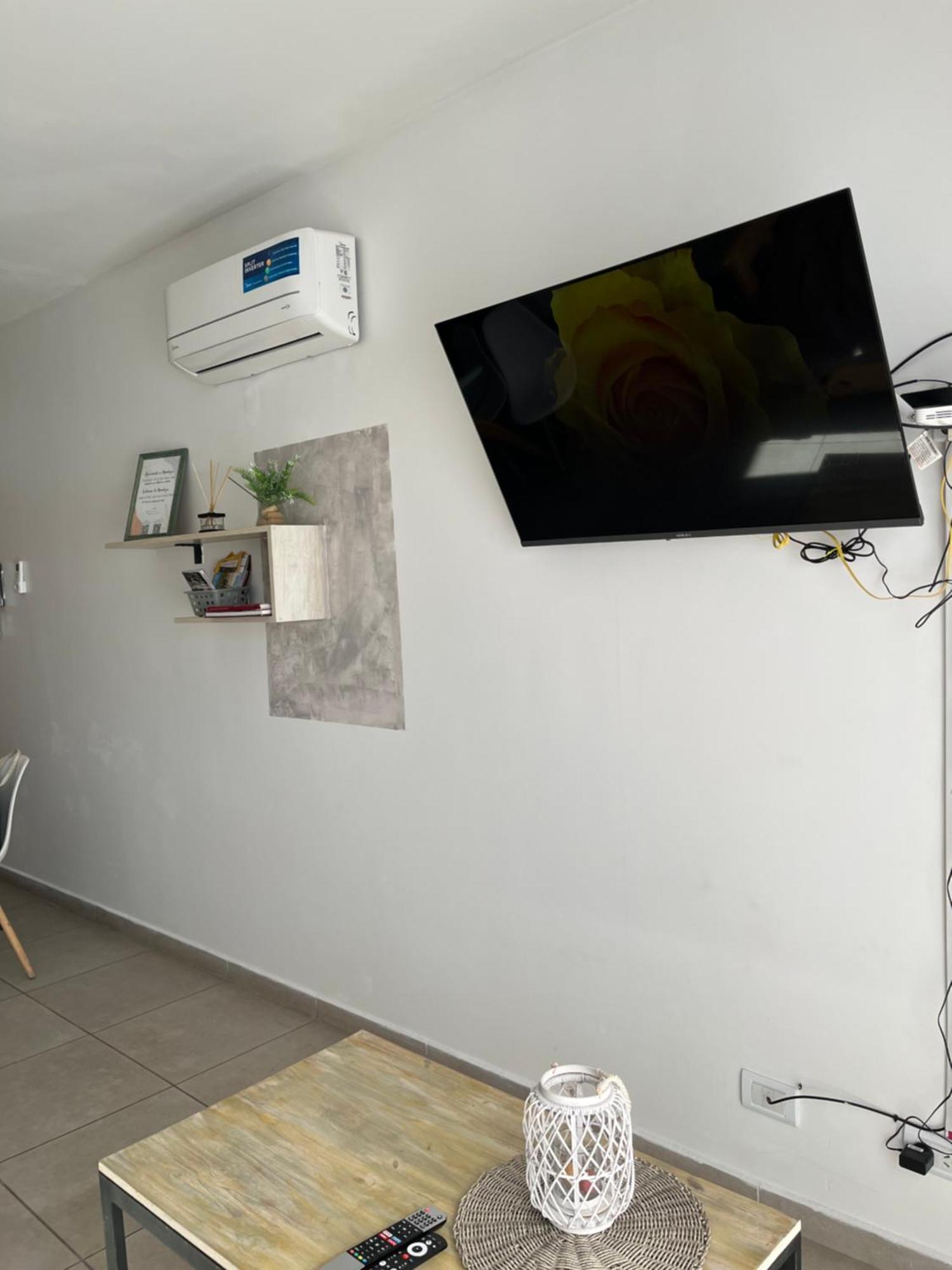 Pellegrini !! Estupendos Departamentos Con Cochera Privada Cercanos A Parque Gral San Martin Mendoza