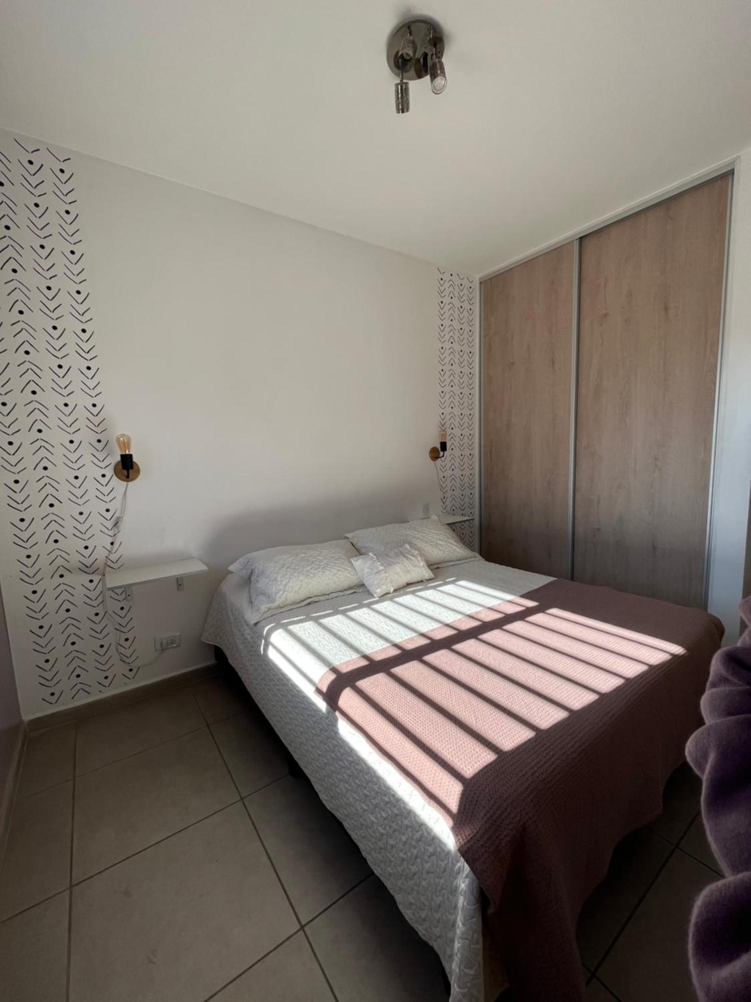 Pellegrini !! Estupendos Departamentos Con Cochera Privada Cercanos A Parque Gral San Martin