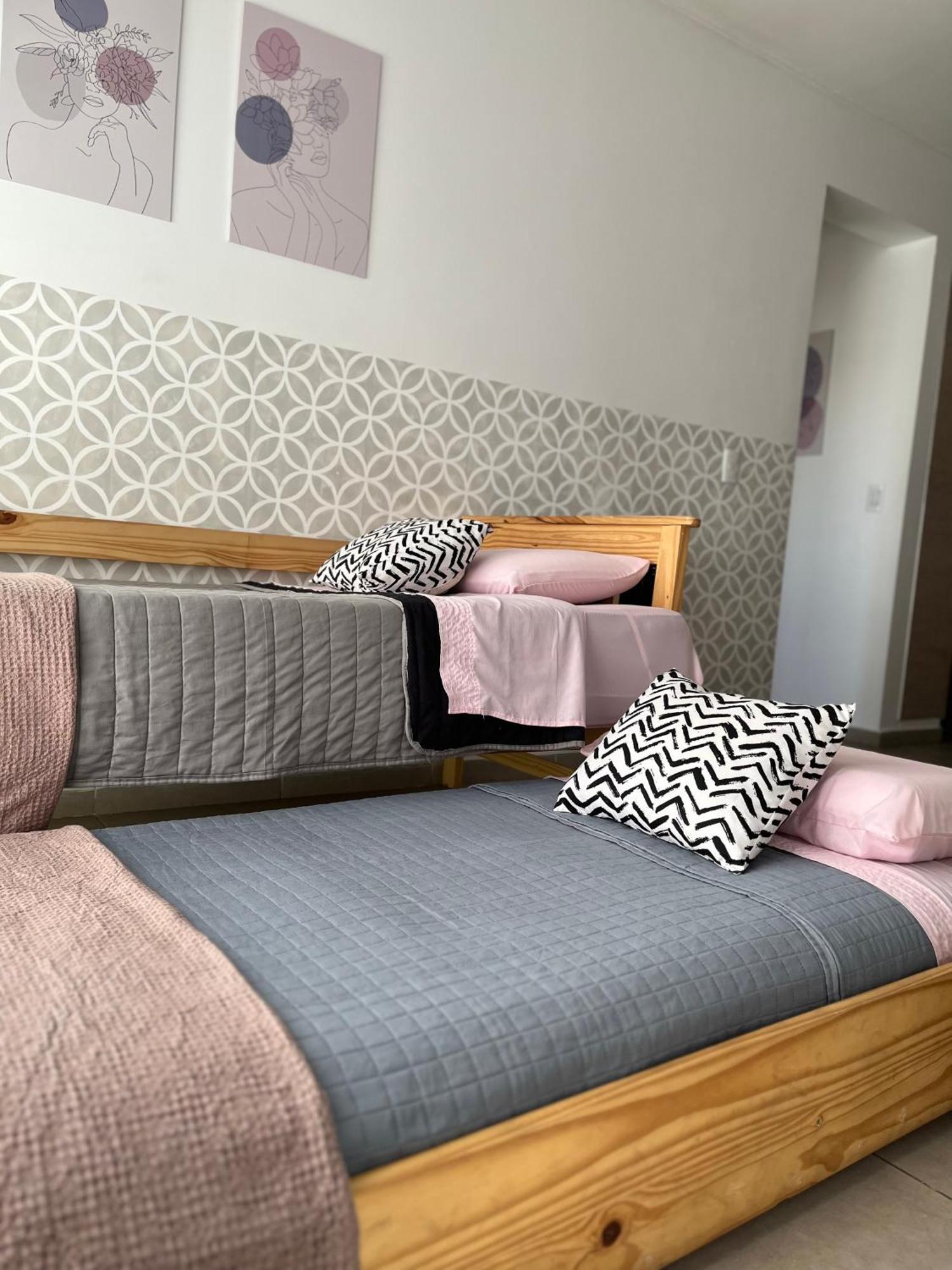Pellegrini !! Estupendos Departamentos Con Cochera Privada Cercanos A Parque Gral San Martin Apartment Mendoza